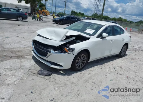 2021 Mazda Mazda3 2.5 S z USA, uszkodzony, nr VIN 3MZBPAAL8MM254784